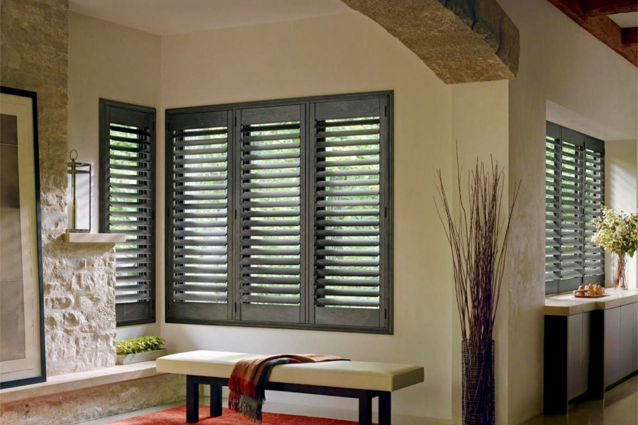 Invisible Tilt Shutters